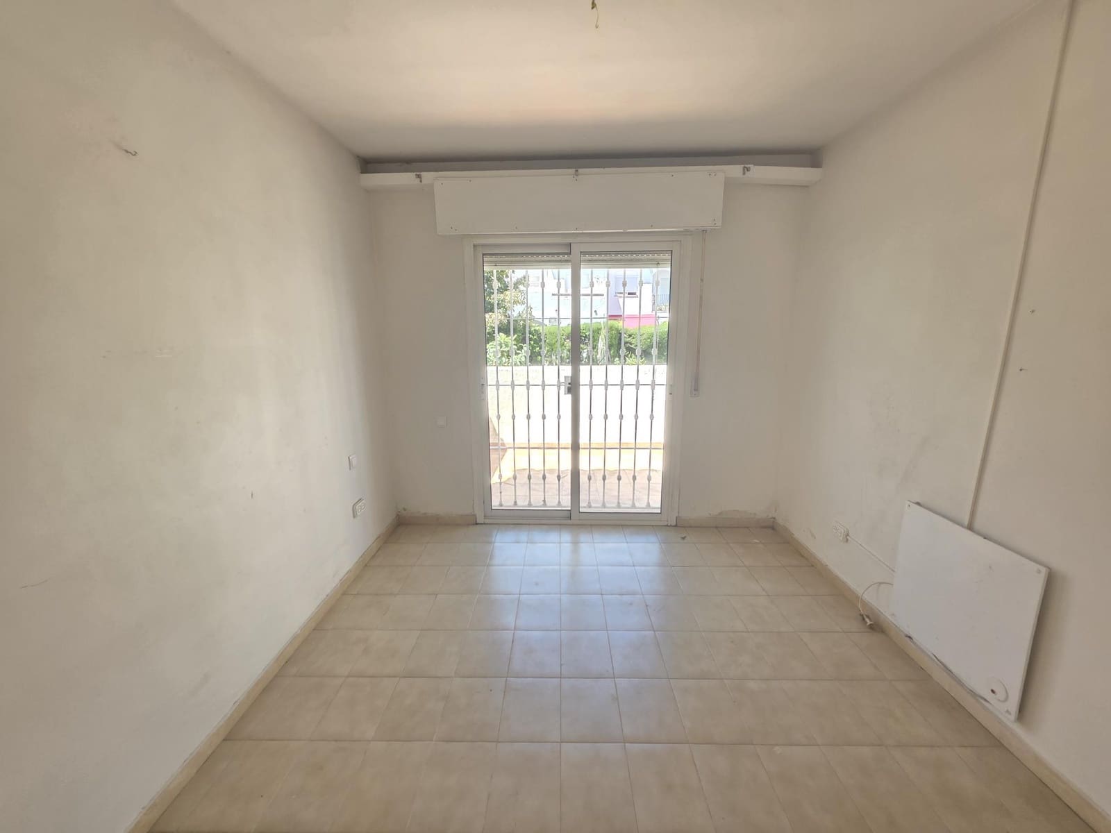 3 bedroom Townhouse for sale in Bel-Air with pool garage - € 295,000 (Ref: 9834616)