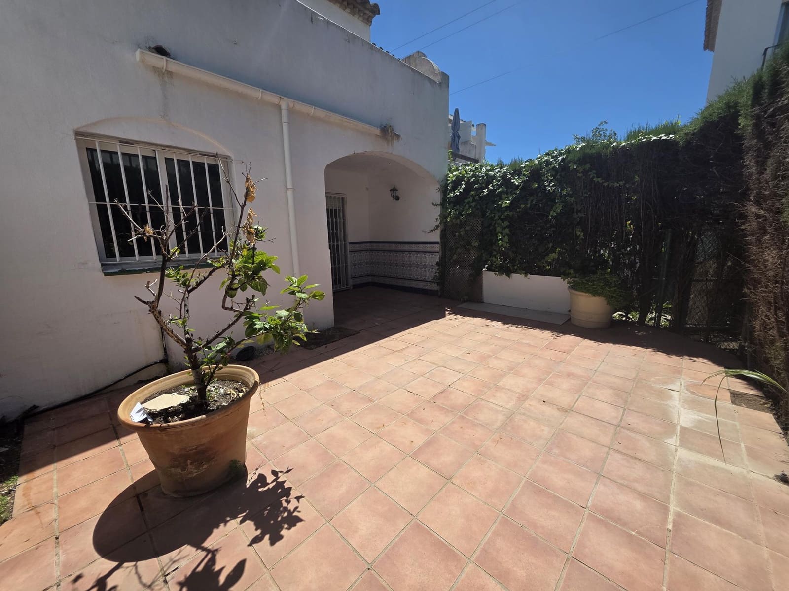3 bedroom Townhouse for sale in Bel-Air with pool garage - € 295,000 (Ref: 9834616)