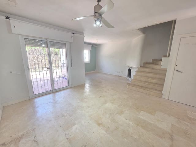 3 sovrum Hus till salu i Bel-Air, Estepona med pool garage - 295 000 € (Ref: 9834616)