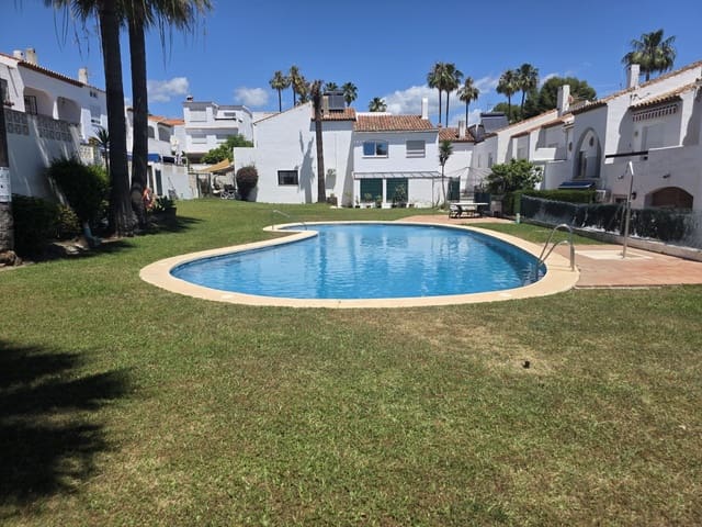 3 sovrum Hus till salu i Bel-Air, Estepona med pool garage - 295 000 € (Ref: 9834616)