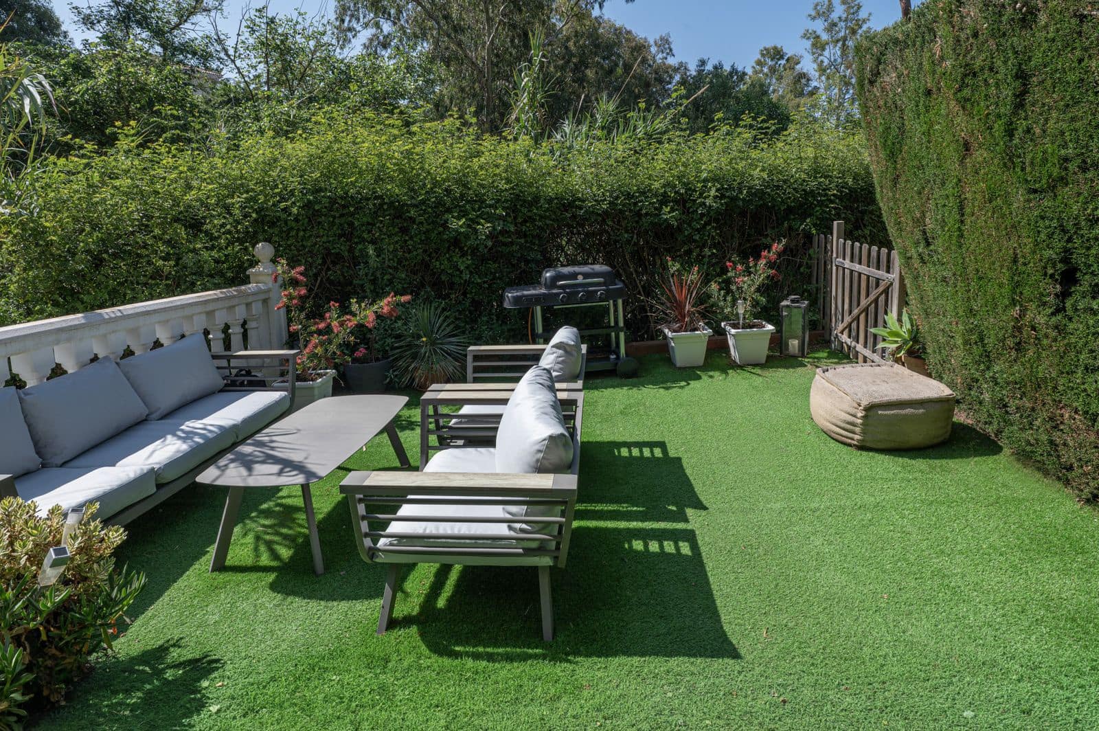 2 bedroom Semi-detached Villa for sale in Mijas Costa with garage - € 495,000 (Ref: 9837703)