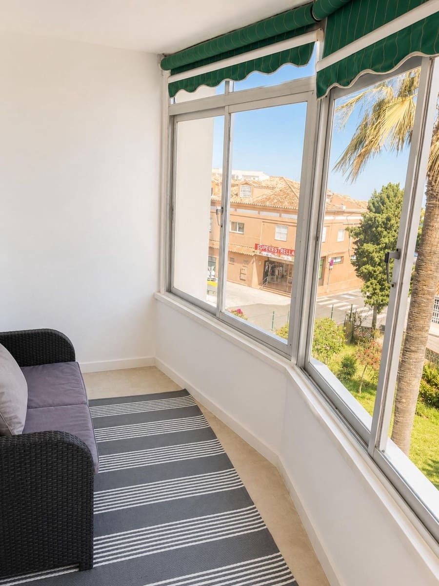1 soveværelse Lejlighed til salg i Calypso med swimmingpool - € 249.000 (Ref: 9837704)