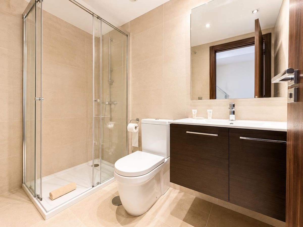 3 bedroom Penthouse for sale in San Pedro de Alcantara with pool garage - € 769,000 (Ref: 9837705)