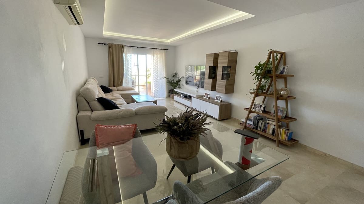 3 soveværelse Lejlighed til salg i Estepona med swimmingpool garage - € 750.000 (Ref: 9837714)