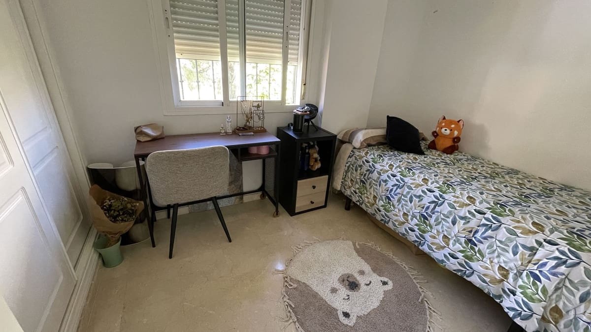 3 soveværelse Lejlighed til salg i Estepona med swimmingpool garage - € 750.000 (Ref: 9837714)