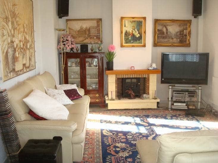 3 soveværelse Byhus til salg i Mijas med swimmingpool garage - € 550.000 (Ref: 9838185)