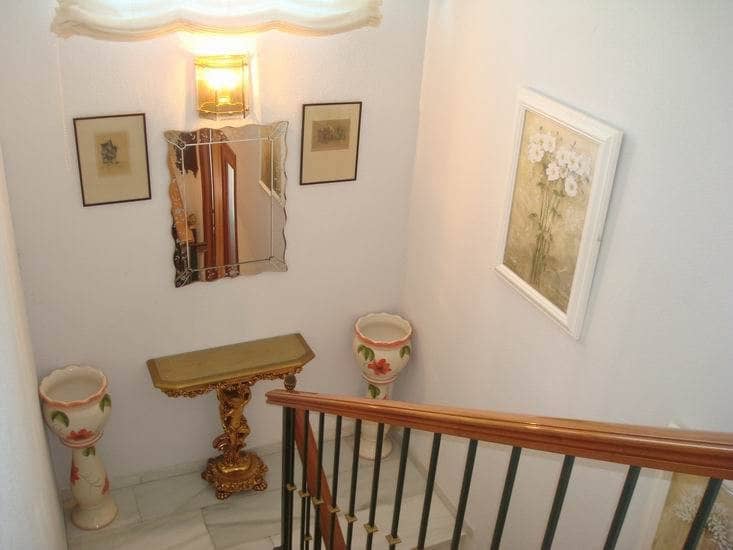 3 soveværelse Byhus til salg i Mijas med swimmingpool garage - € 550.000 (Ref: 9838185)