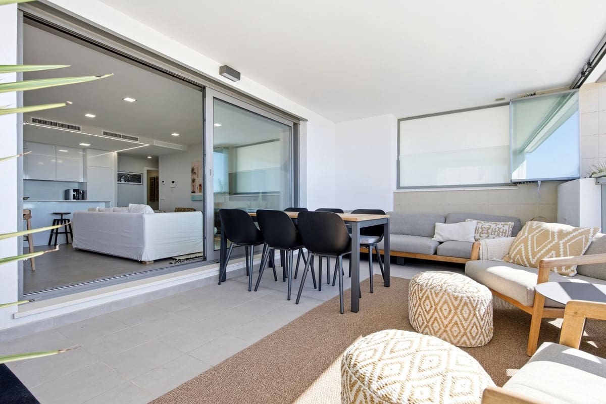 3 bedroom Apartment for sale in Benalmadena with pool garage - € 585,000 (Ref: 9838186)