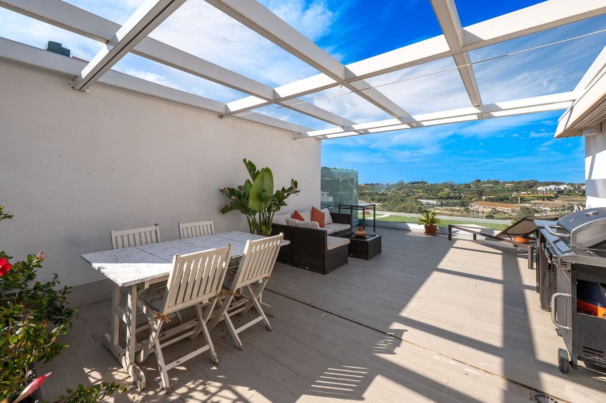 3 bedroom Townhouse for sale in Cancelada with pool garage - € 635,000 (Ref: 9838190)
