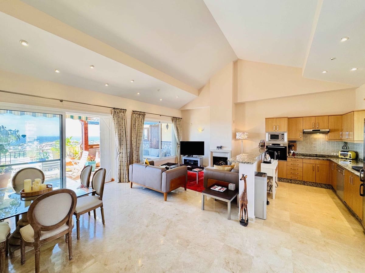 2 slaapkamer Penthouse te koop in Riviera del Sol met zwembad garage - € 499.500 (Ref: 9838192)