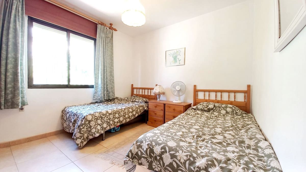 2 bedroom Apartment for sale in Mijas Costa with pool garage - € 325,000 (Ref: 9838247)