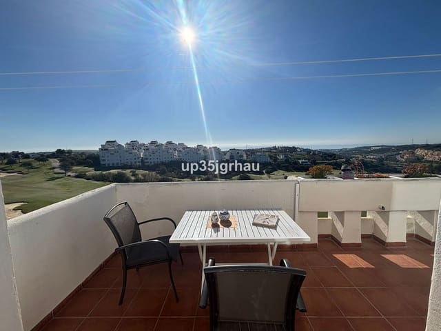 2 soverom Penthouse til salgs i Estepona med svømmebasseng garasje - € 330 000 (Ref: 9847793)