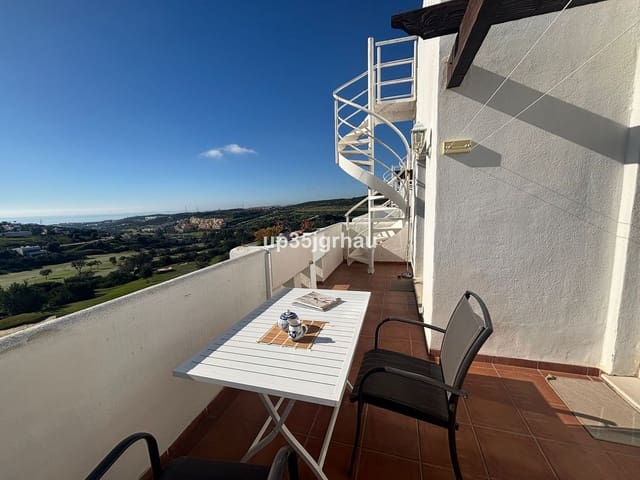 2 soverom Penthouse til salgs i Estepona med svømmebasseng garasje - € 330 000 (Ref: 9847793)