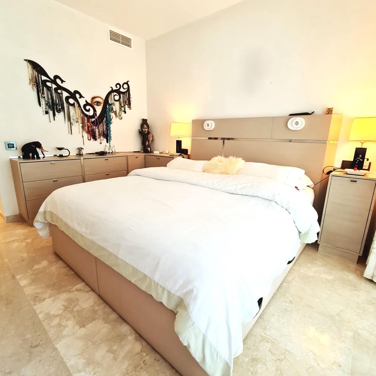 2 bedroom Apartment for sale in Calahonda with pool garage - € 330,000 (Ref: 9847794)