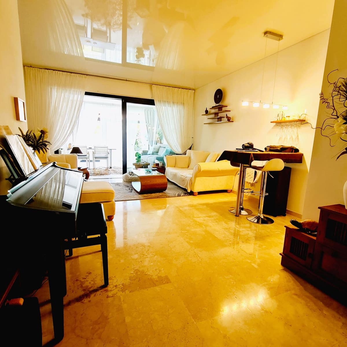 2 bedroom Apartment for sale in Calahonda with pool garage - € 330,000 (Ref: 9847794)