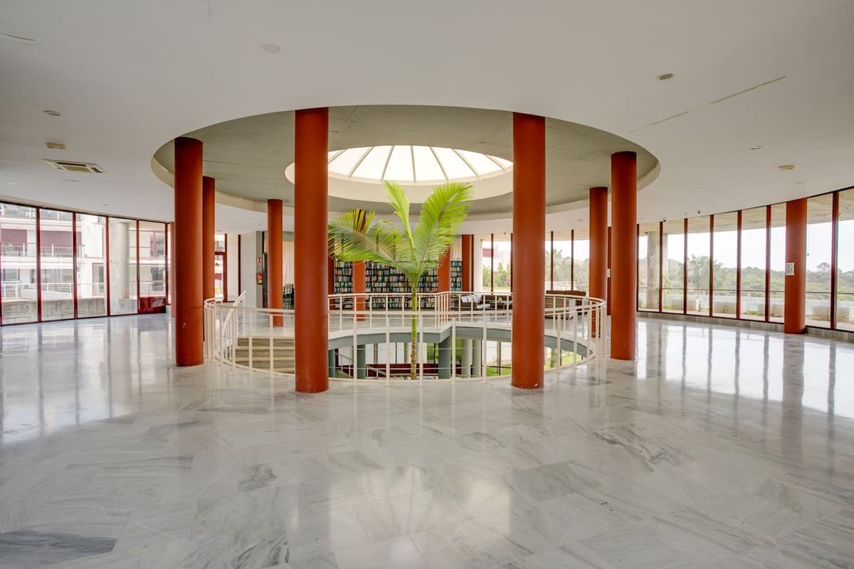 2 sypialnia Apartament na sprzedaż w Benahavis z basenem garażem - 330 000 € (Ref: 9847798)