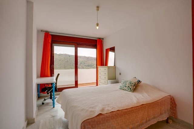 2 quarto Apartamento para venda em Benahavís com piscina garagem - 330 000 € (Ref: 9847798)