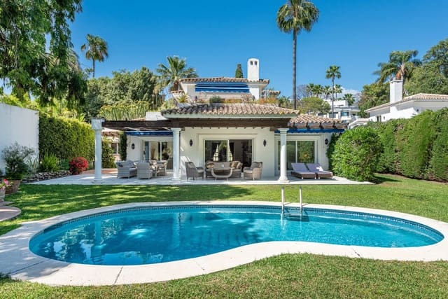 3 quarto Moradia para venda em Nueva Andalucia, Marbella com piscina garagem - 2 900 000 € (Ref: 9847802)