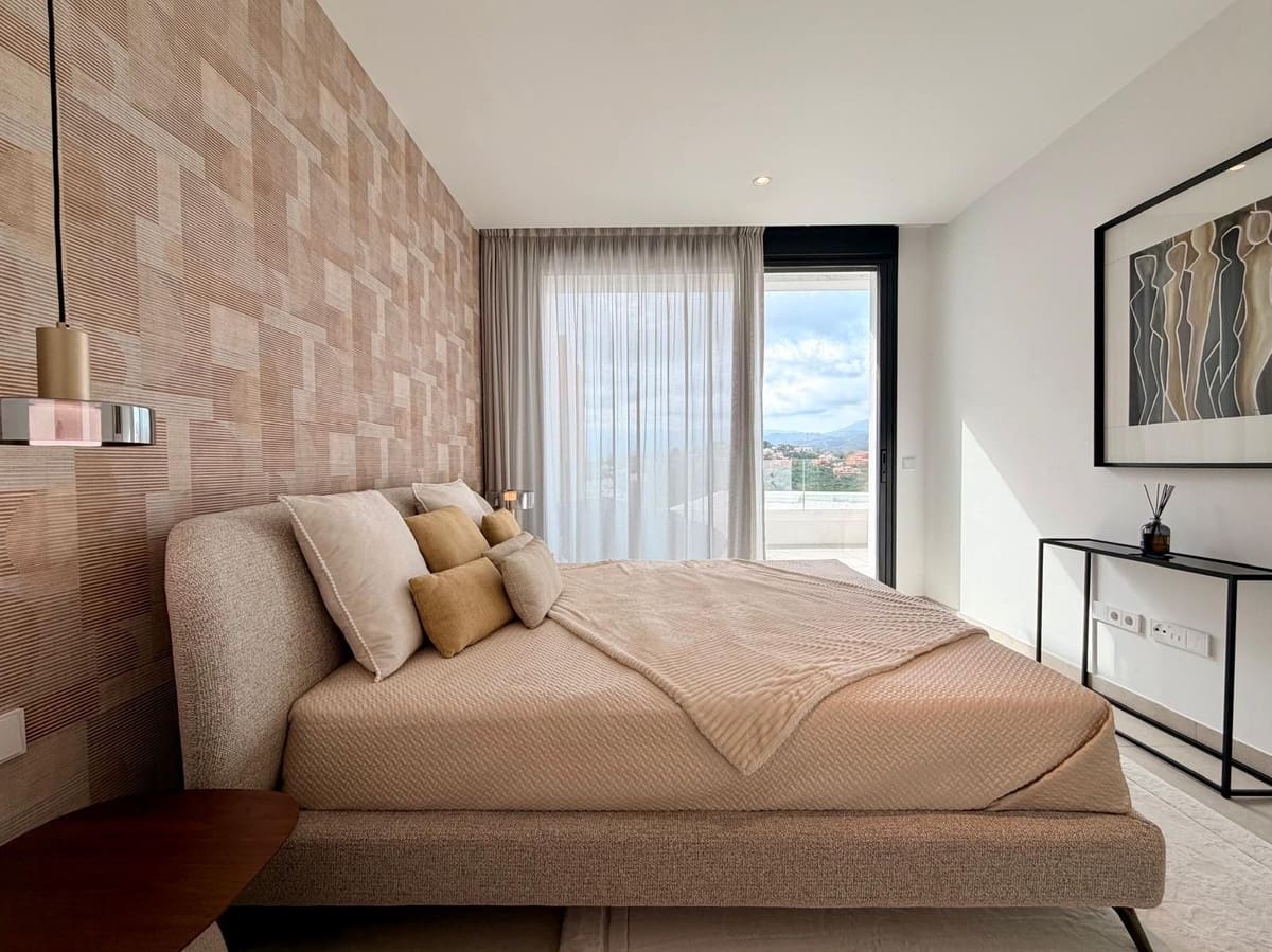 3 chambre Penthouse à vendre à Artola avec piscine garage - 1 790 000 € (Ref: 9847806)