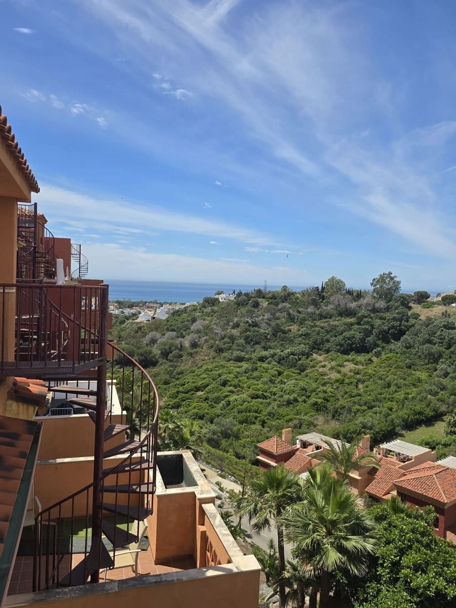 2 bedroom Penthouse for sale in La Reserva with pool garage - € 410,000 (Ref: 9847883)