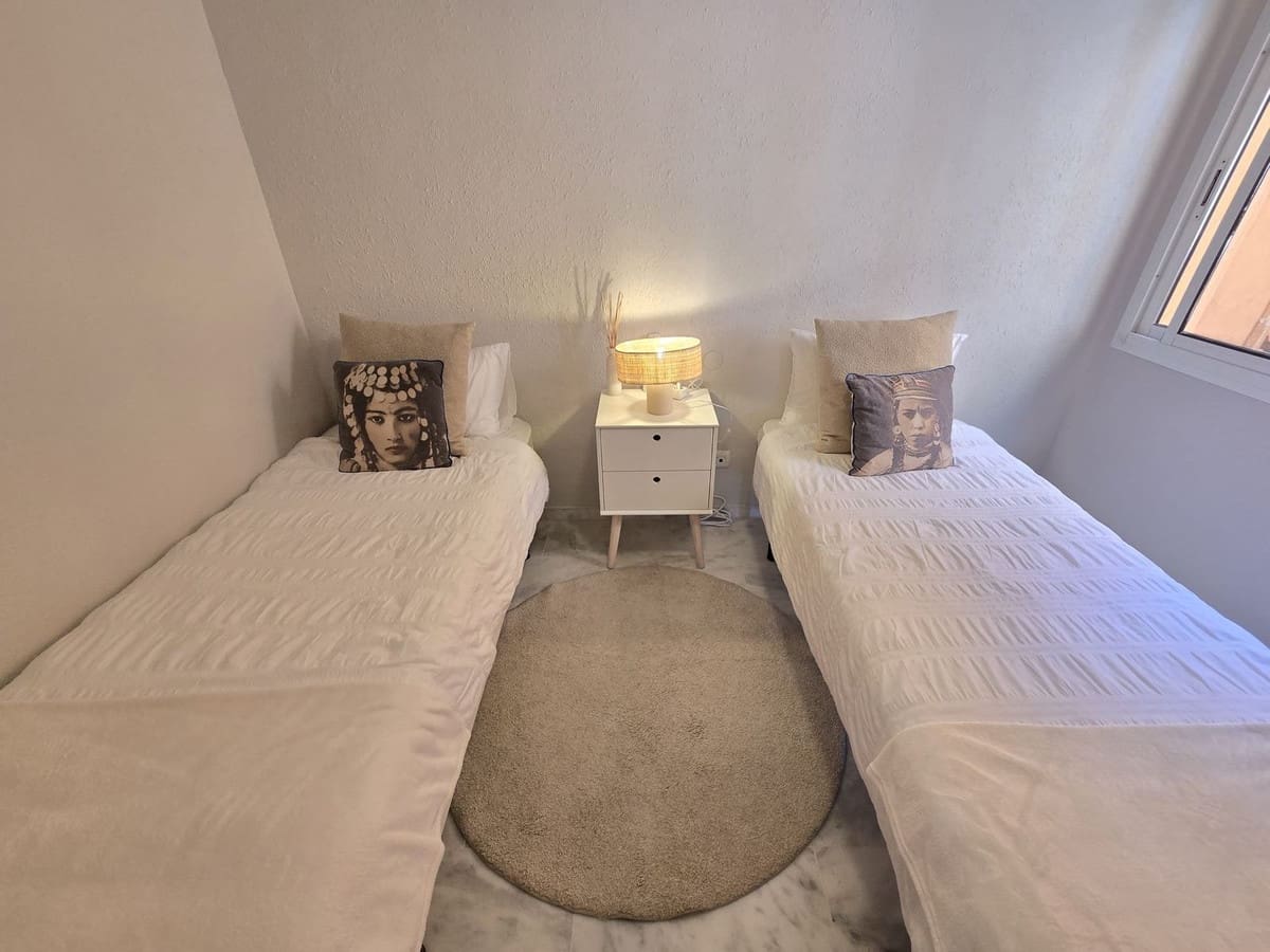 2 bedroom Penthouse for sale in La Reserva with pool garage - € 410,000 (Ref: 9847883)