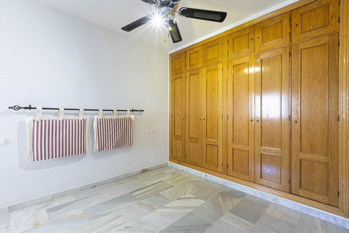 3 bedroom Penthouse for sale in Costabella with pool - € 430,000 (Ref: 9847932)