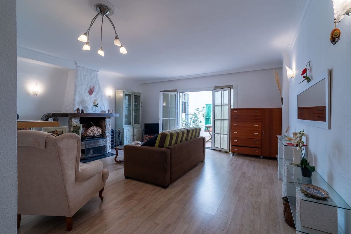 1 makuuhuone Huoneisto myytävänä paikassa Benalmadena mukana uima-altaan 
autotalli - 269 500 € (Ref: 9848045)