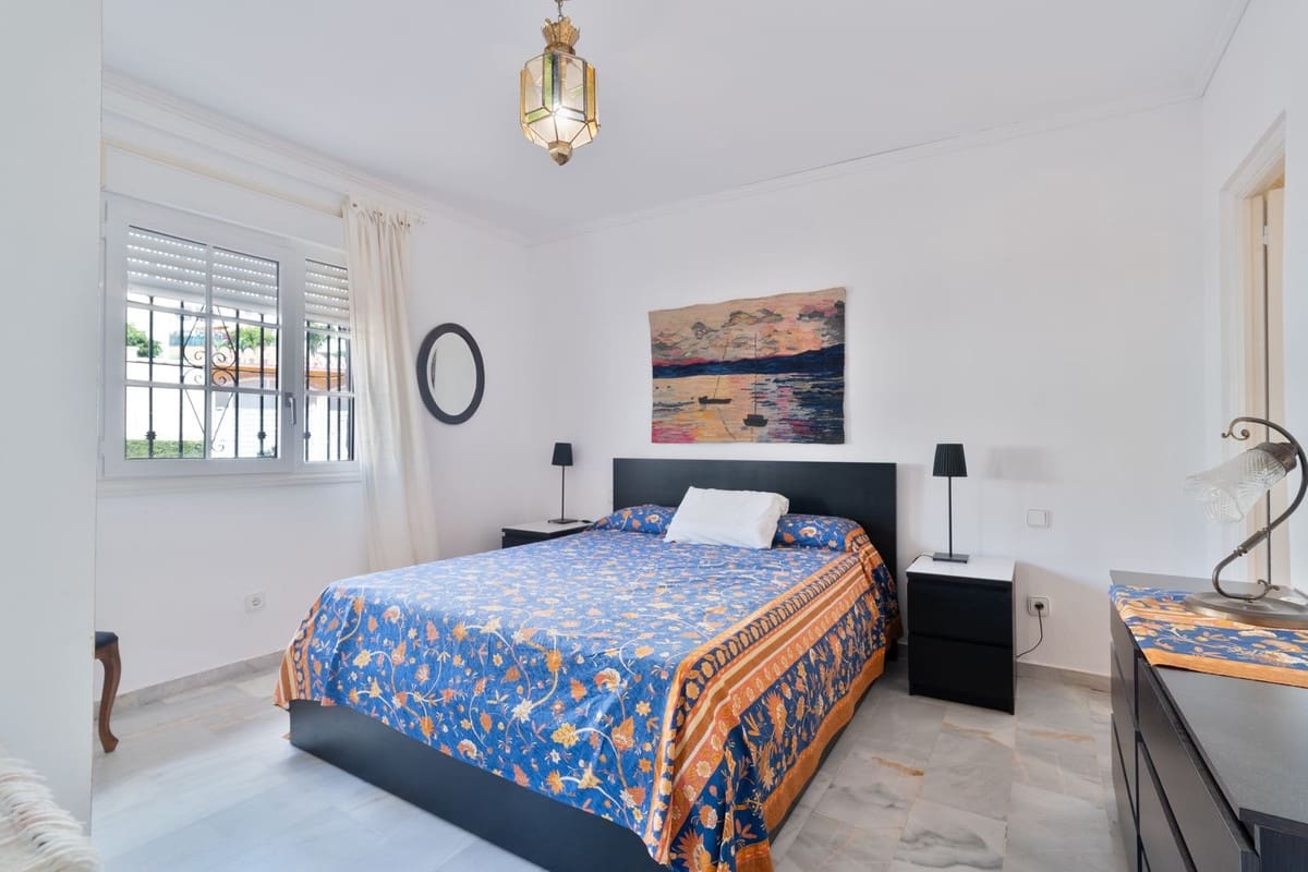 1 makuuhuone Huoneisto myytävänä paikassa Benalmadena mukana uima-altaan 
autotalli - 269 500 € (Ref: 9848045)