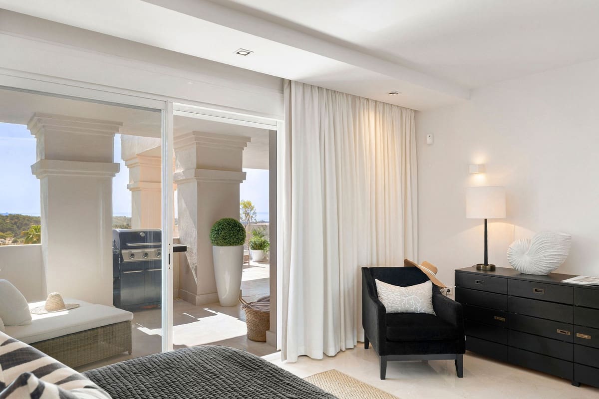 3 camera da letto Appartamento in vendita in Nueva Andalucia con piscina garage - 1.890.000 € (Rif: 9850456)