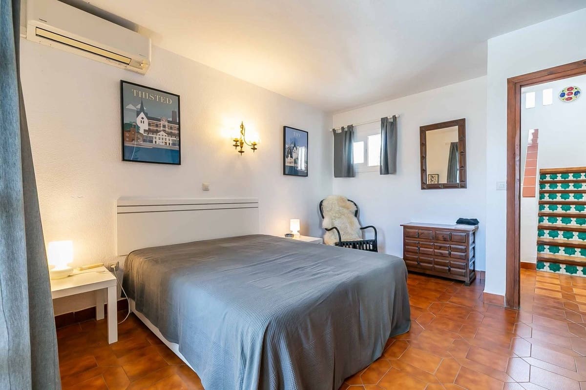 2 soverom Hus til salgs i Mijas med svømmebasseng garasje - € 365 000 (Ref: 9850548)