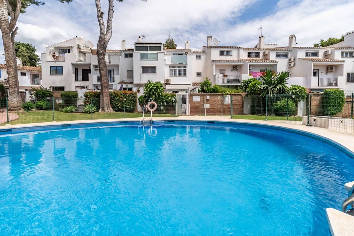 2 soverom Hus til salgs i Mijas med svømmebasseng garasje - € 365 000 (Ref: 9850548)
