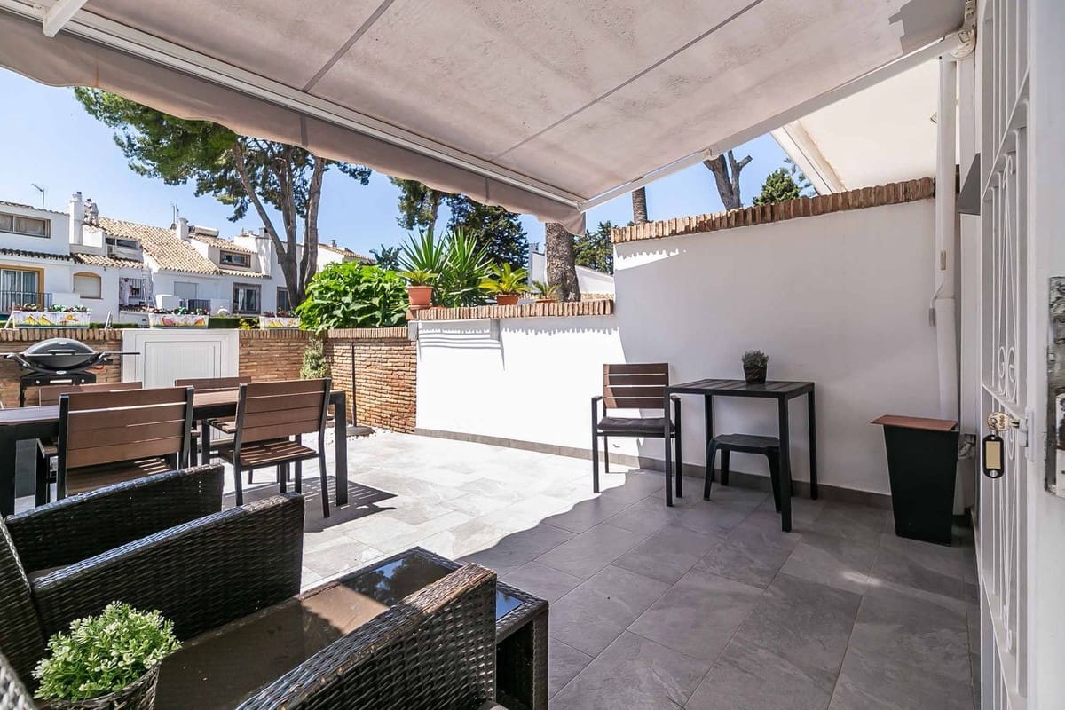 2 soverom Hus til salgs i Mijas med svømmebasseng garasje - € 365 000 (Ref: 9850548)
