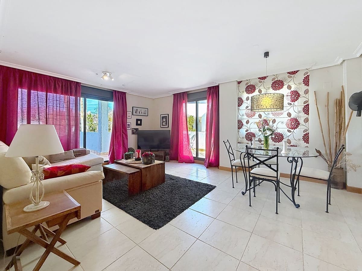 2 bedroom Villa for sale in Golden Mile with pool garage - € 419,000 (Ref: 9850551)