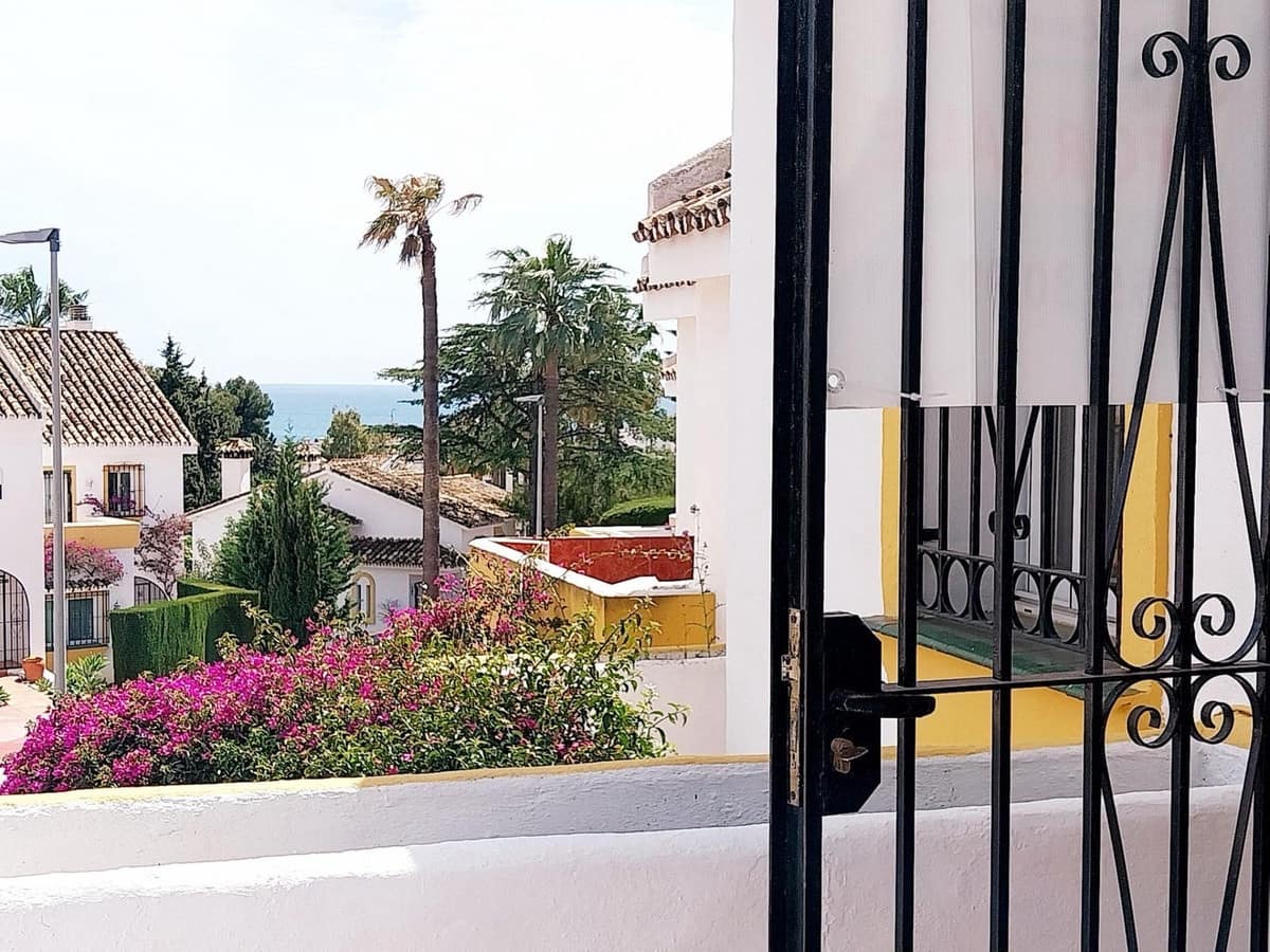 4 sovrum Hus till salu i Calahonda med pool - 475 000 € (Ref: 9852136)