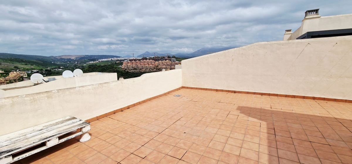 3 chambre Penthouse à vendre à Manilva avec piscine garage - 310 000 € (Ref: 9852194)
