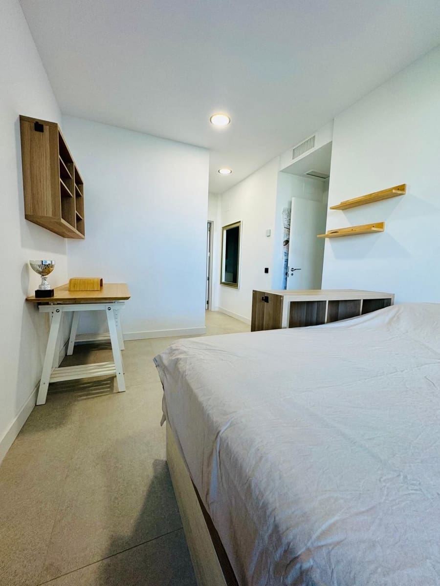 3 slaapkamer Penthouse te koop in Marbella met zwembad garage - € 1.350.000 (Ref: 9852201)