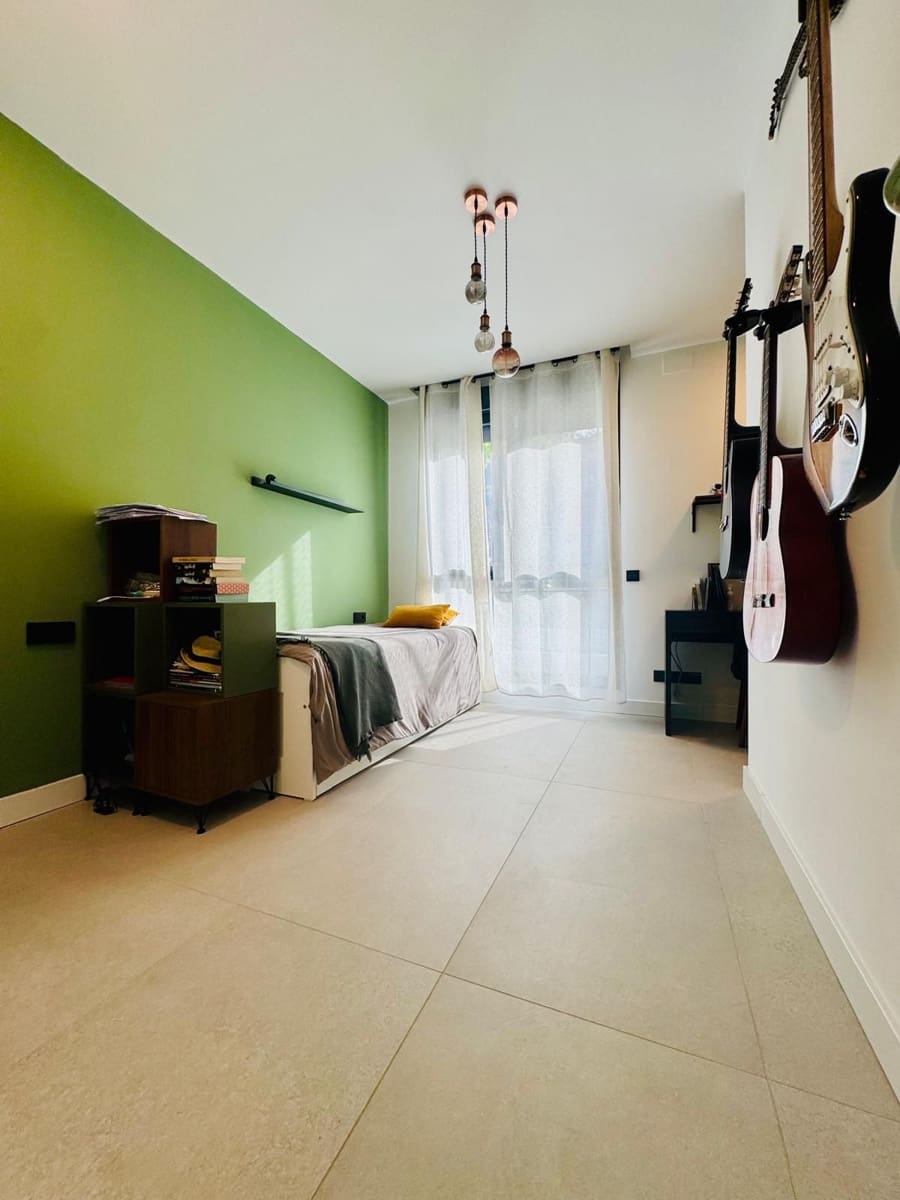 3 slaapkamer Penthouse te koop in Marbella met zwembad garage - € 1.350.000 (Ref: 9852201)
