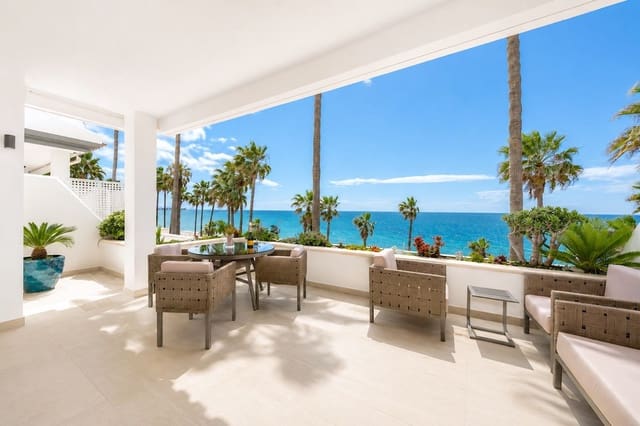 2 quarto Apartamento para venda em New Golden Mile, Estepona com piscina garagem - 1 750 000 € (Ref: 9860897)