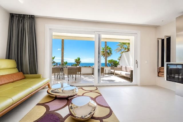2 quarto Apartamento para venda em New Golden Mile, Estepona com piscina garagem - 1 750 000 € (Ref: 9860897)