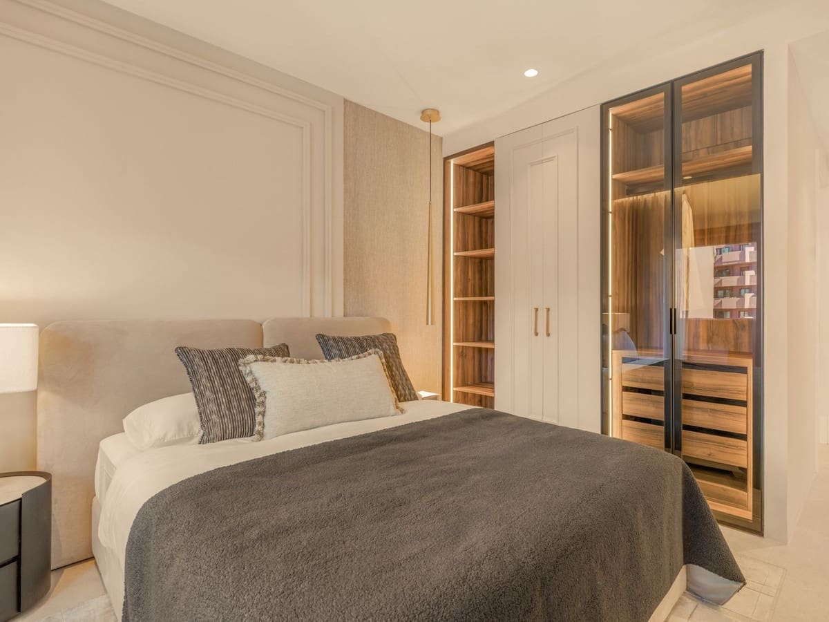 3 soveværelse Penthouse til salg i Estepona med swimmingpool garage - € 4.995.000 (Ref: 9860912)