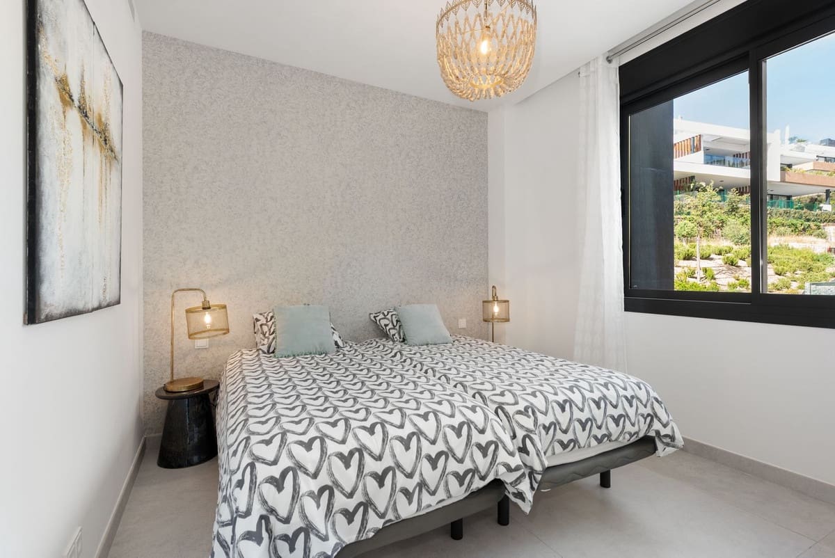 3 bedroom Apartment for sale in Artola with pool garage - € 1,180,000 (Ref: 9861043)