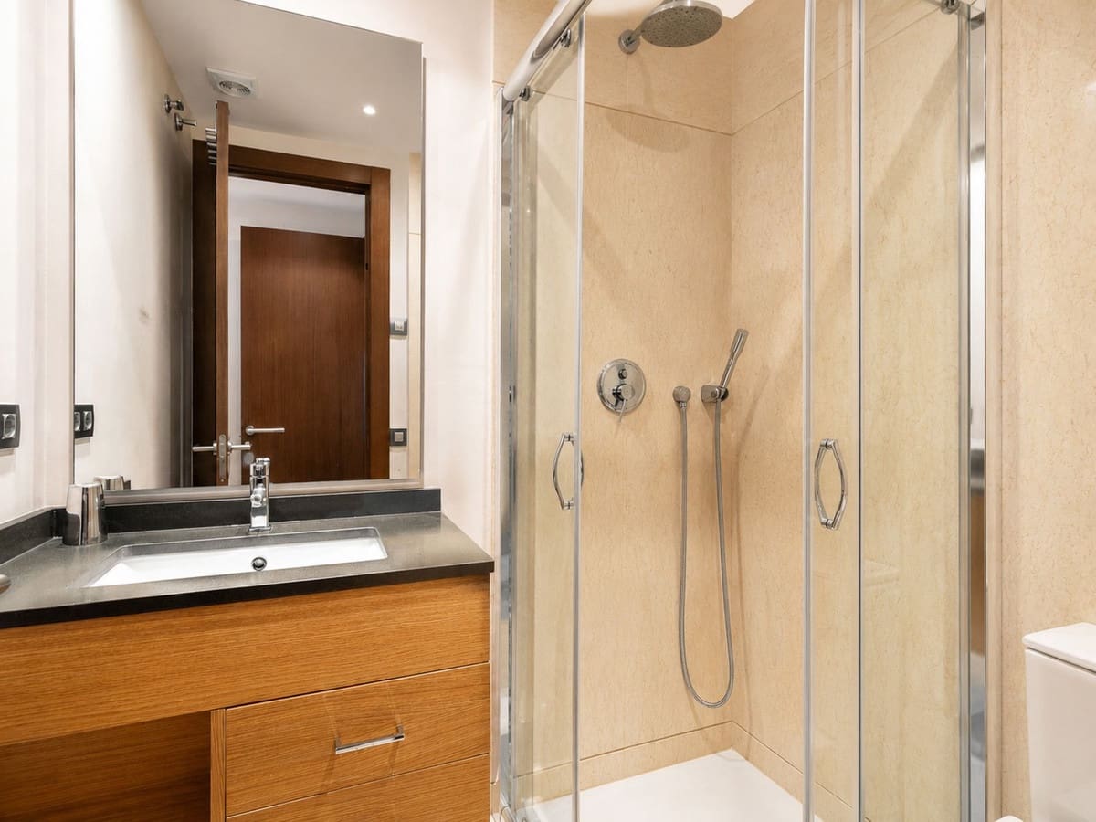 3 Zimmer Apartment zu verkaufen in Benahavis mit Pool Garage - 850.000 € (Ref: 9863516)
