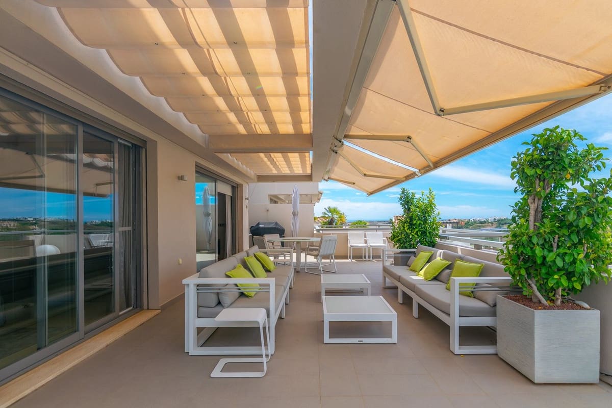 3 Zimmer Apartment zu verkaufen in Benahavis mit Pool Garage - 850.000 € (Ref: 9863516)