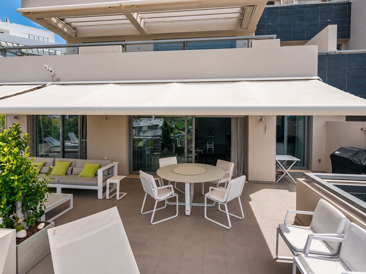 3 Zimmer Apartment zu verkaufen in Benahavis mit Pool Garage - 850.000 € (Ref: 9863516)