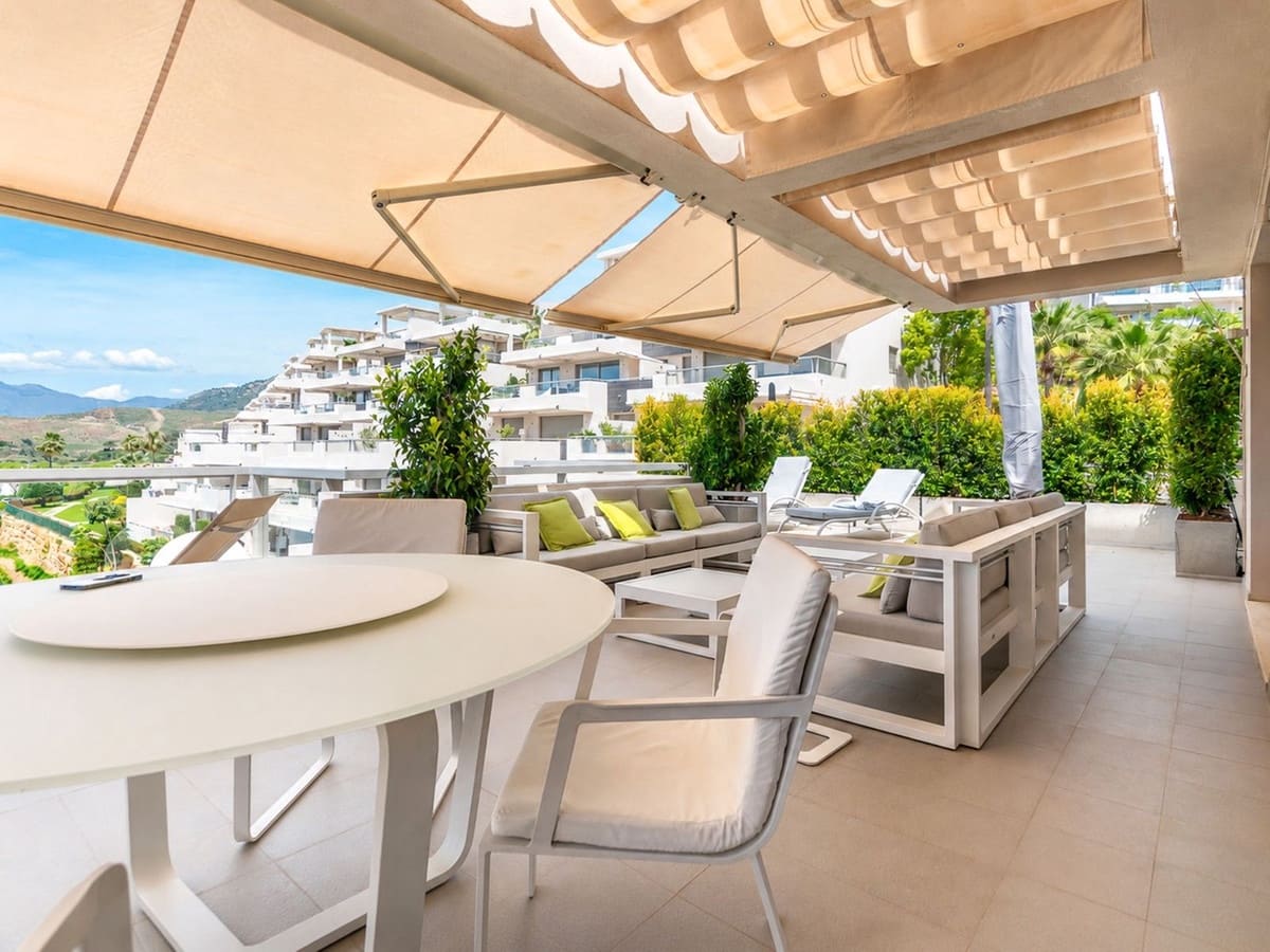 3 Zimmer Apartment zu verkaufen in Benahavis mit Pool Garage - 850.000 € (Ref: 9863516)