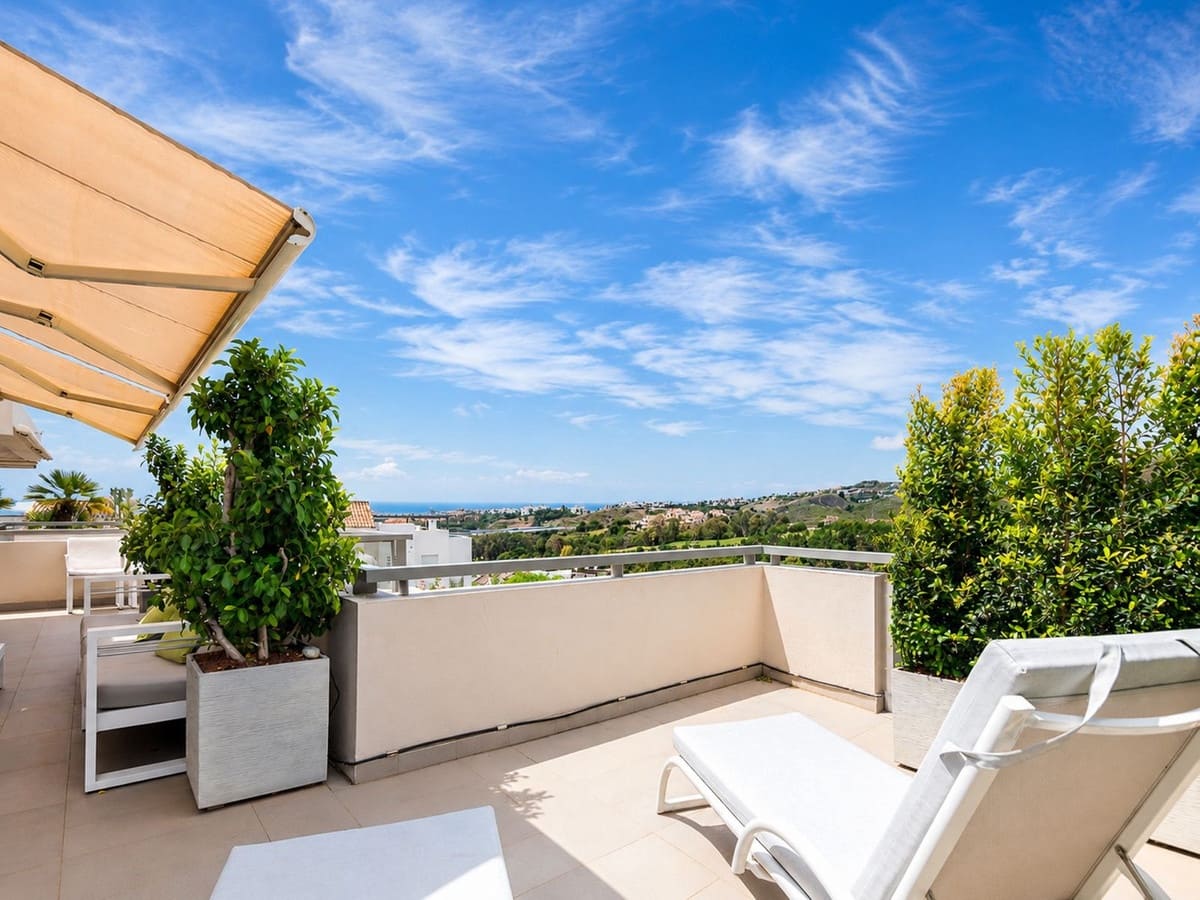 3 Zimmer Apartment zu verkaufen in Benahavis mit Pool Garage - 850.000 € (Ref: 9863516)