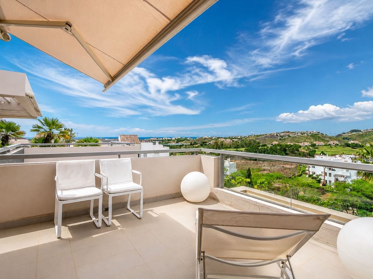 3 Zimmer Apartment zu verkaufen in Benahavis mit Pool Garage - 850.000 € (Ref: 9863516)