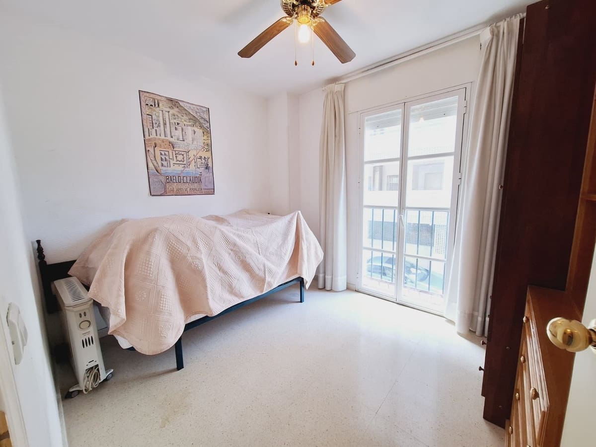3 sypialnia Apartament na sprzedaż w Fuengirola z basenem garażem - 329 000 € (Ref: 9863535)