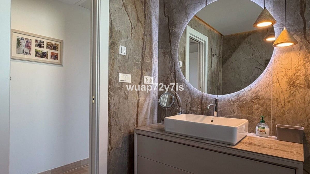 3 quarto Penthouse para venda em Elviria com piscina garagem - 2 200 000 € (Ref: 9863566)