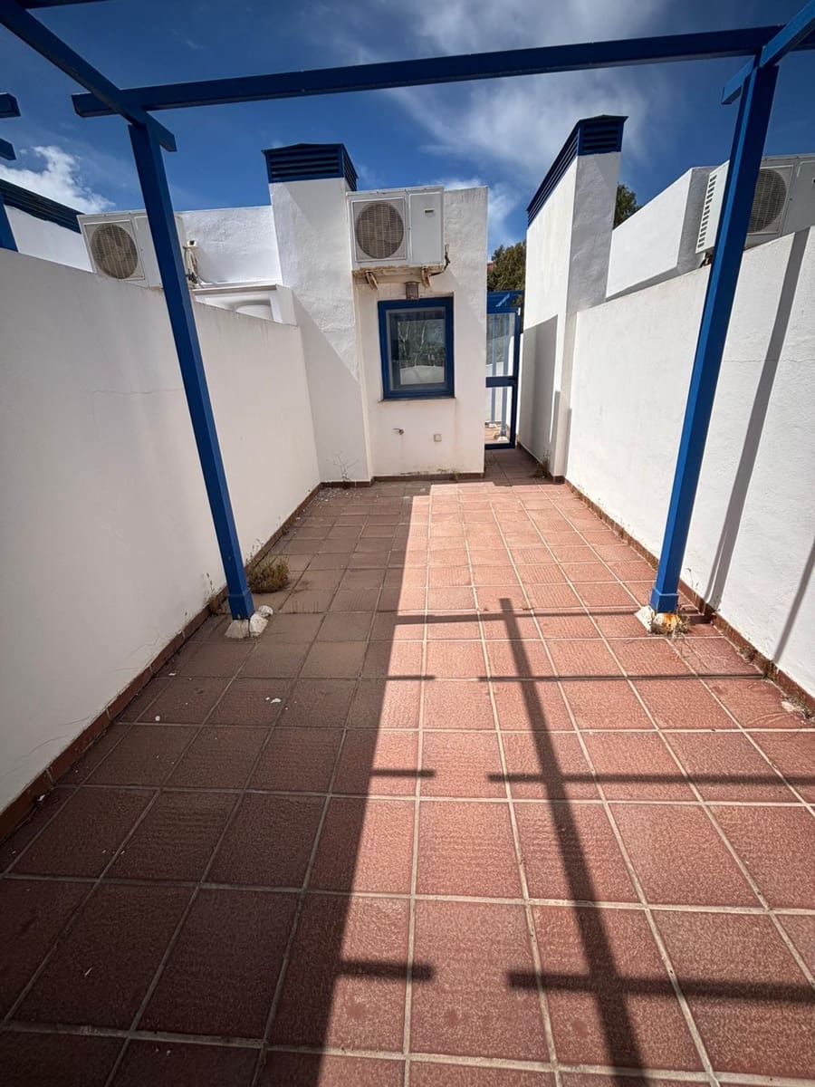 1 slaapkamer Penthouse te koop in Benalmadena Costa met zwembad garage - € 279.000 (Ref: 9863599)